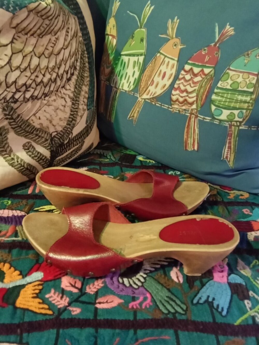 Nine West Sz 8 red Wood Clogs Slip on with low heel - Picture 6 of 7